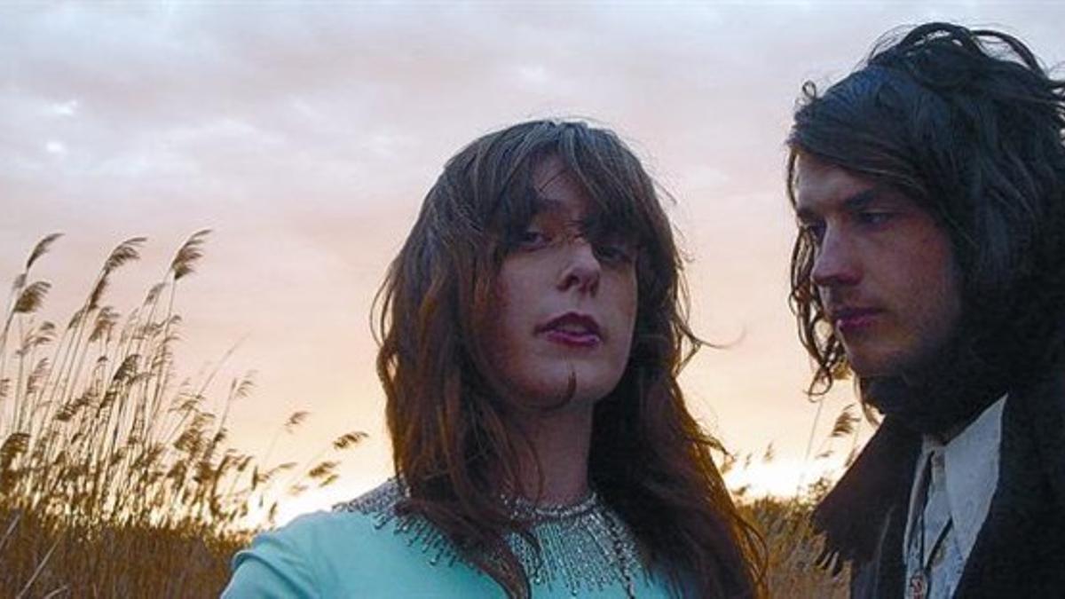 Victoria Legrand y Alex Scally, los dos integrantes de Beach House, en una imagen promocional.