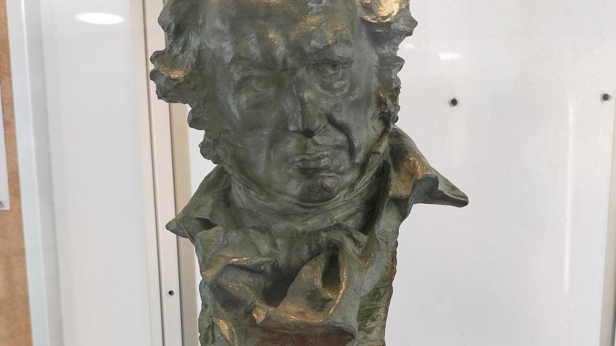 Premio Goya de Xosé Zapata en la Casa da Cultura de Carral