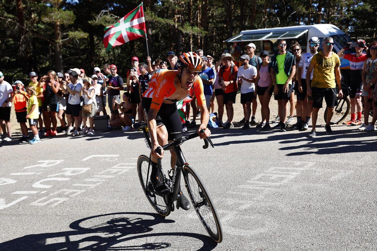 Joan Bou, durante una escalada en la Vuelta a Burgos