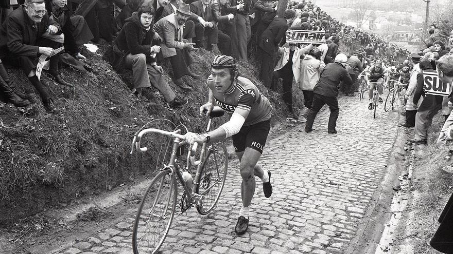 Koppenberg, el muro imposible del Tour de Flandes que obliga a los ciclistas a bajarse de la bicicleta