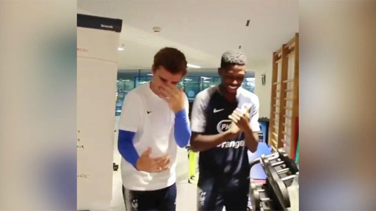 Dembélé sí sonríe con Francia: el juguetón baile con Griezmann