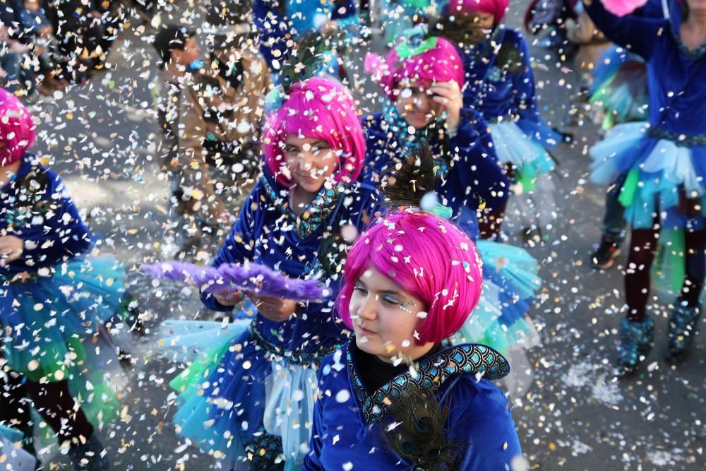 Alegria o color en el carnaval de Roses