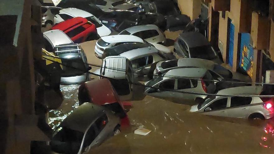 Inundacions a Catarroja al desbordar-se el barranc