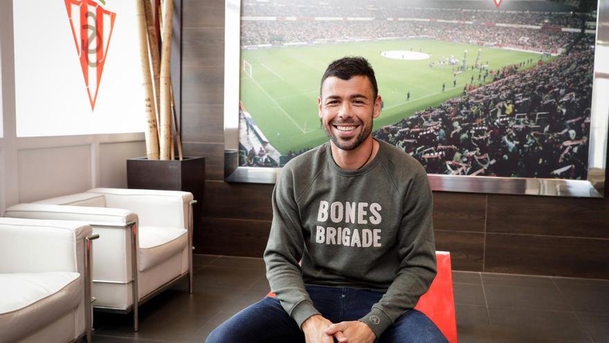 Javi Fuego toma el &quot;mando&quot; del fútbol asturiano: el papel clave que jugará el exsportinguista