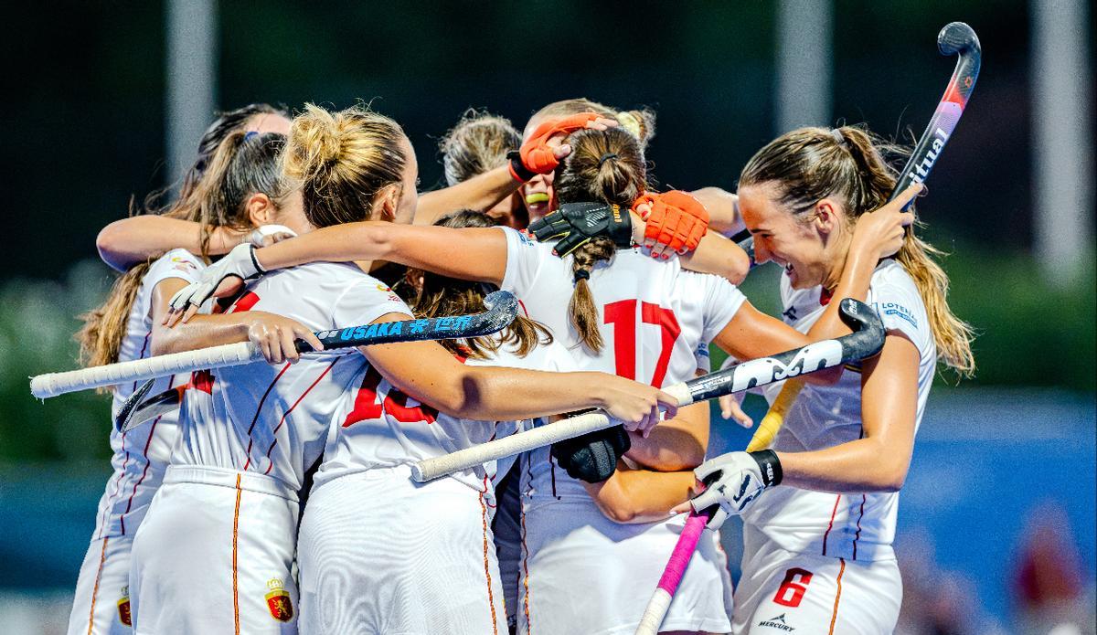 la selección Sub-21 femenina logró el billete para las semifinales tras empatar 2-2 ante Inglaterra en el tercer y último partido de la fase de grupos.