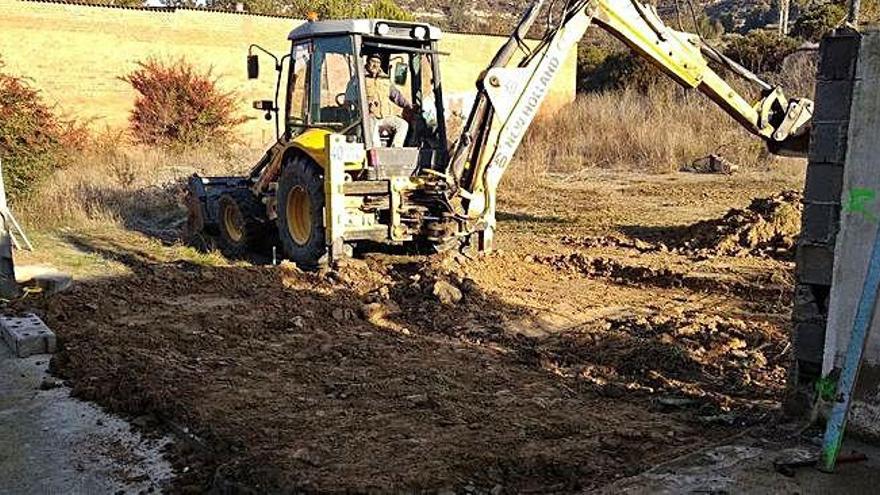 Sant Vicenç inicia la construcció de nous nínxols al cementiri