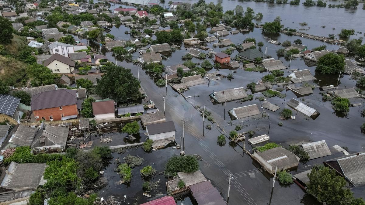 Parte de la provincia de Jersón inundada por la destrucción de la presa de Nueva Kajovka