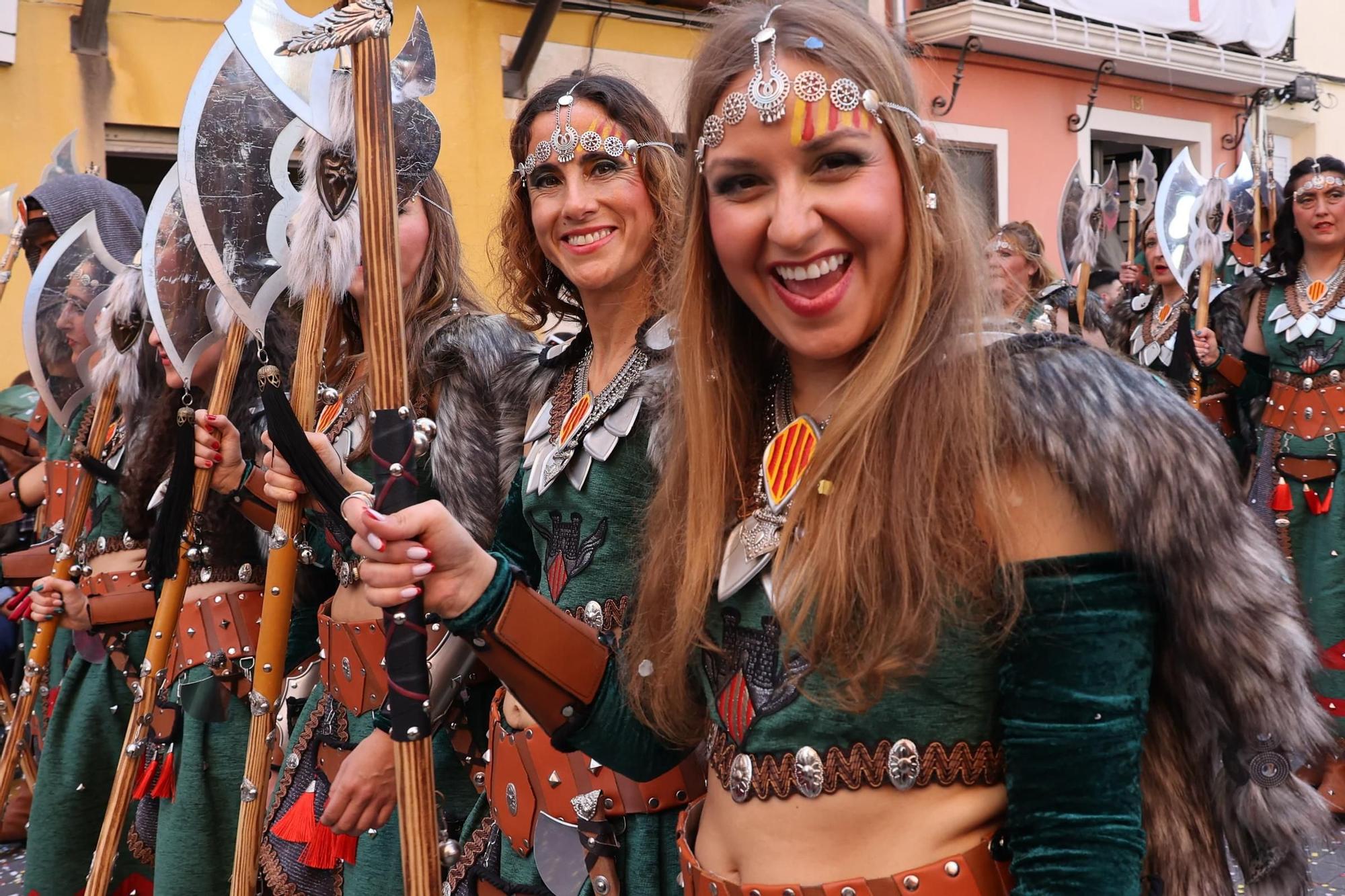 Así es la entrada de las tropas cristianas por Alcoy