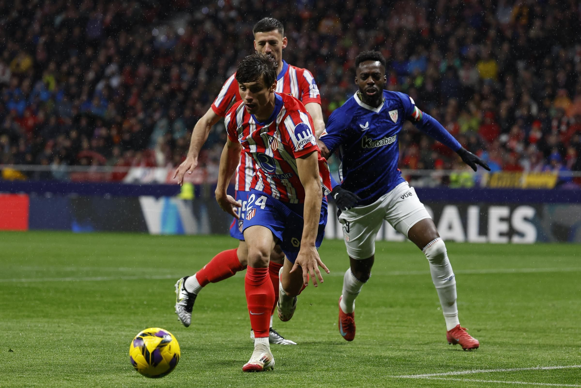 Atlético y Athletic empatan sin goles al descanso