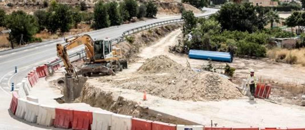 El Consorcio ejecuta una obra de emergencia para que l&#039;Alfàs y Altea beban agua del trasvase