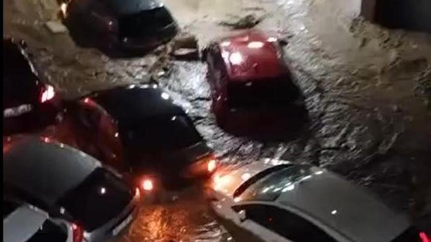 Así se convirtieron las calles de Algemesí en ríos con la inundación