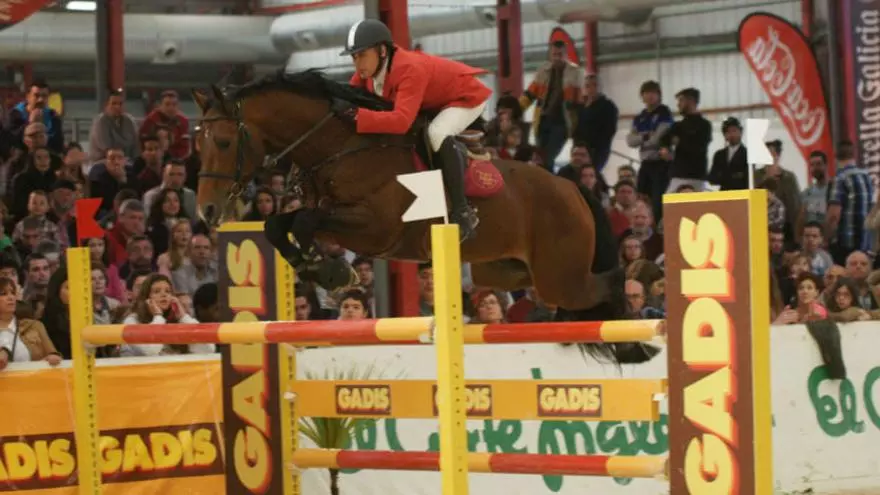 El jinete asturiano Leonardo Medal logra el Gran Premio de Equiocio