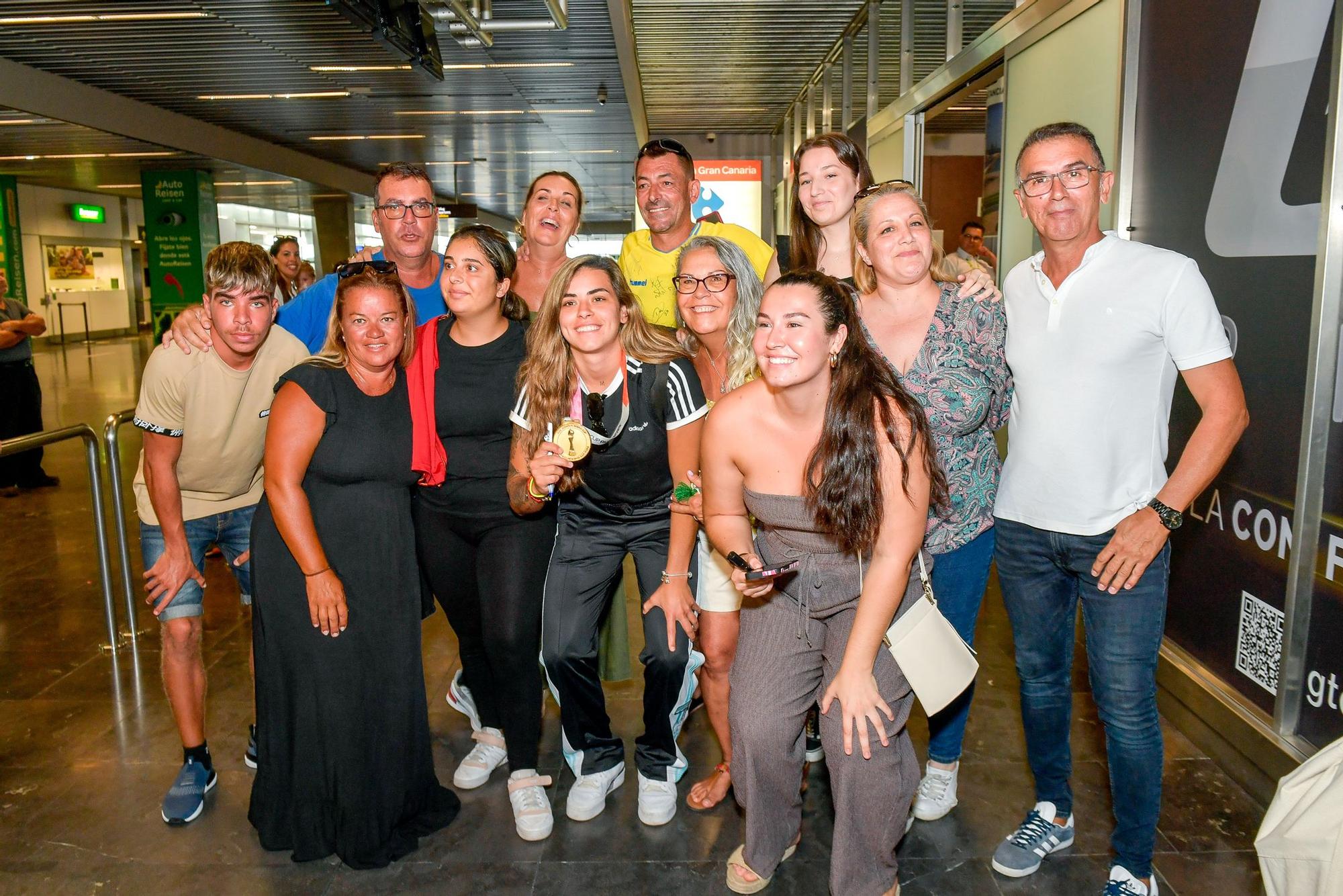 Llegada de Misa Rodríguez, campeona del mundo, al Aeropuerto de Gran Canaria