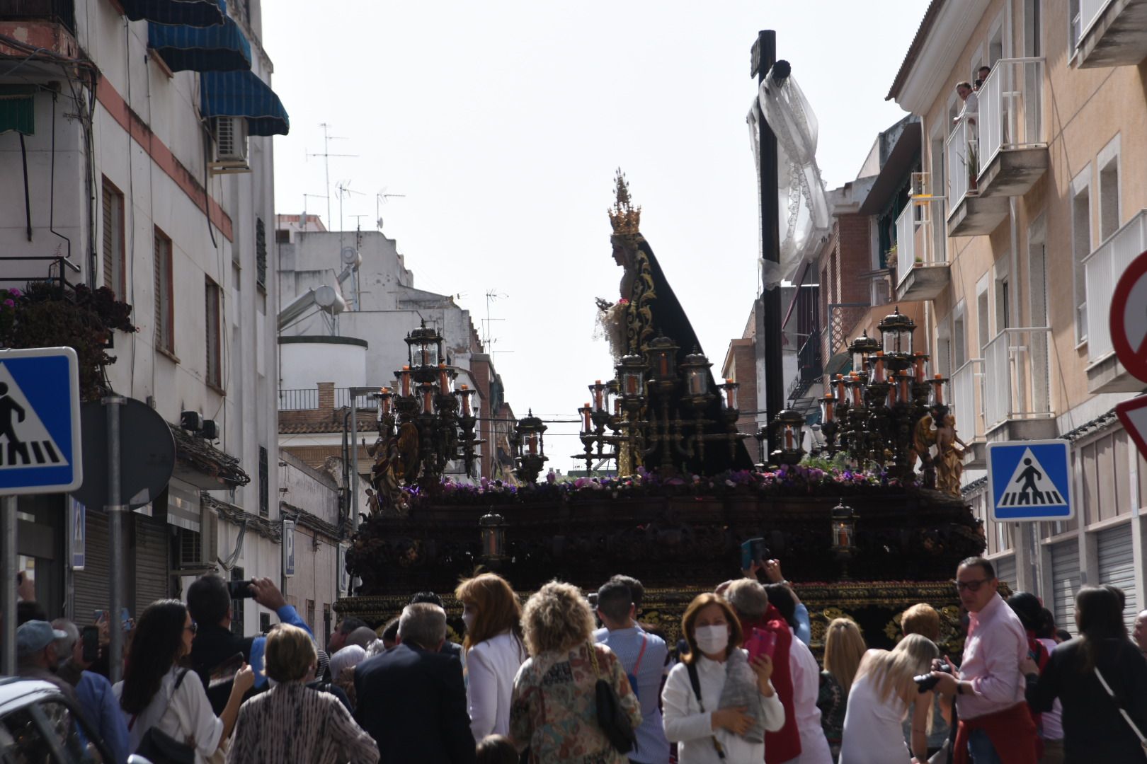 La Soledad bendice por primera vez el barrio de Levante