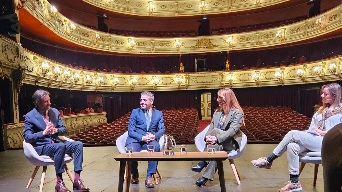 Moreno, Arlandis, Mora y Gil, durante la presentación de esta edición.