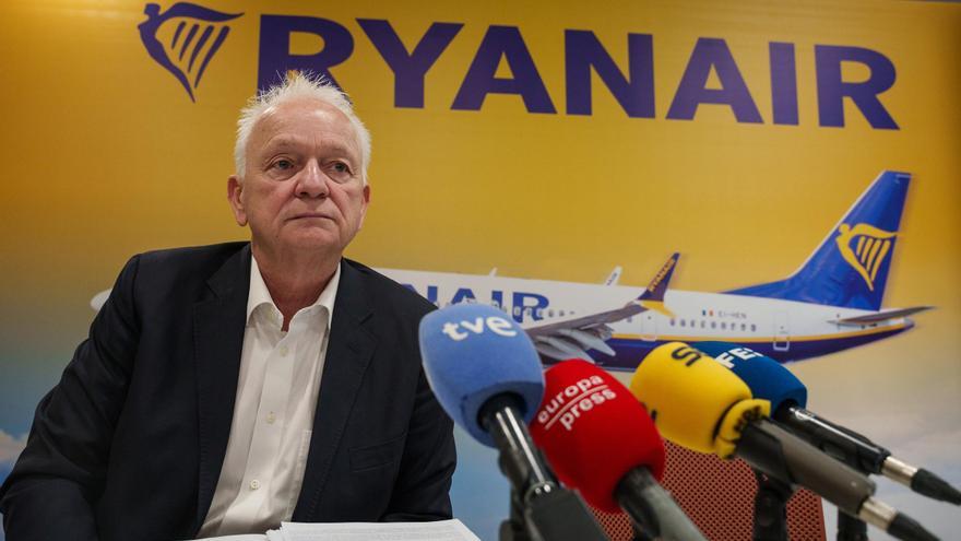 Eddie Wilson (Ryanair): "Los aeropuertos españoles que queremos están llenos y los que están vacíos son demasiado caros"