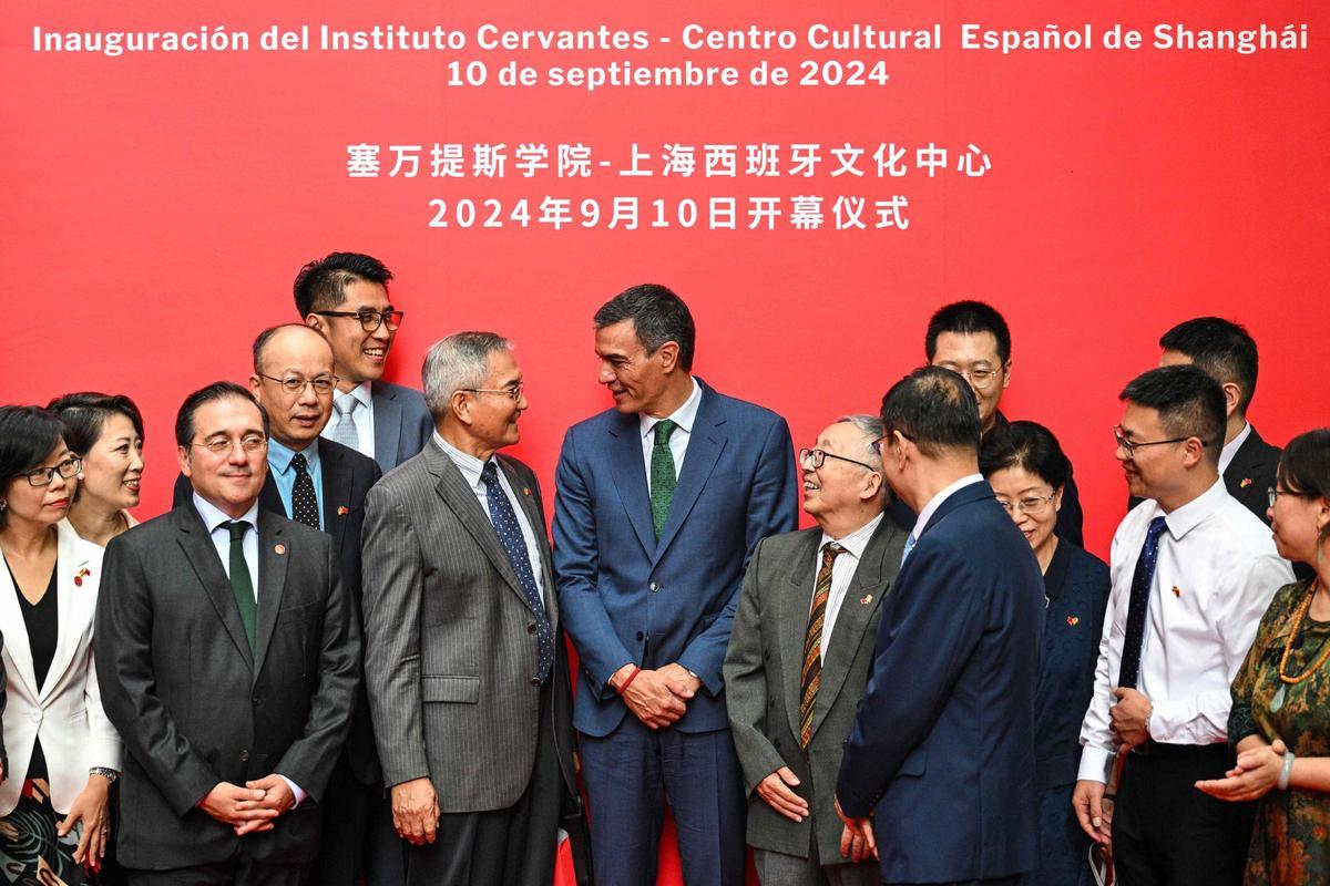 Pedro Sánchez inaugura el Instituto Cervantes de Shanghái