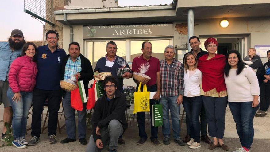 Ganadores y organizadores del concurso de vinos caseros &quot;Sabor de Arribes&quot;