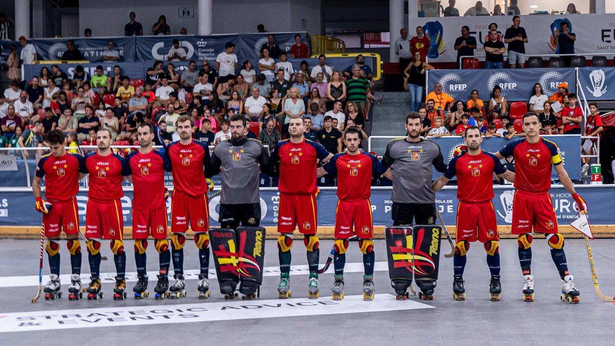 El equipo español antes del partido