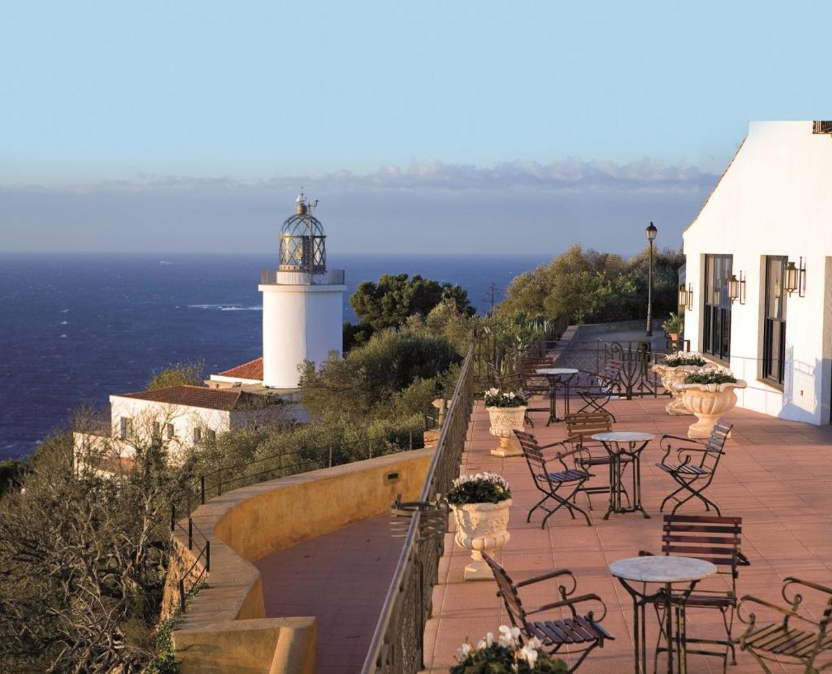 Terraza de El Far Hotel Restaurant