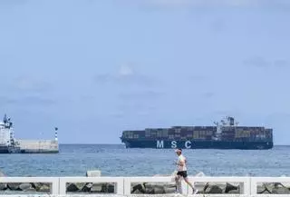 El tirón del Mar Rojo deja nuevo récord de contenedores en el Puerto de Las Palmas