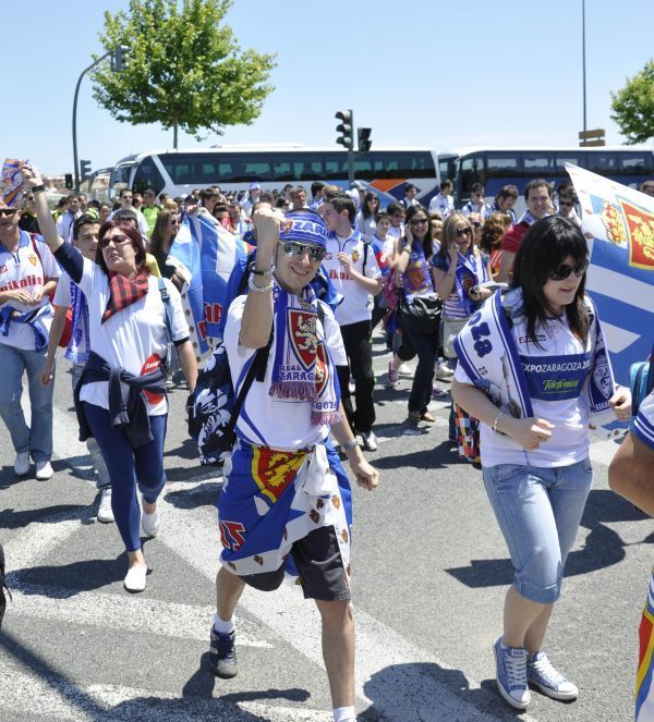 La afición zaragocista invade Valencia