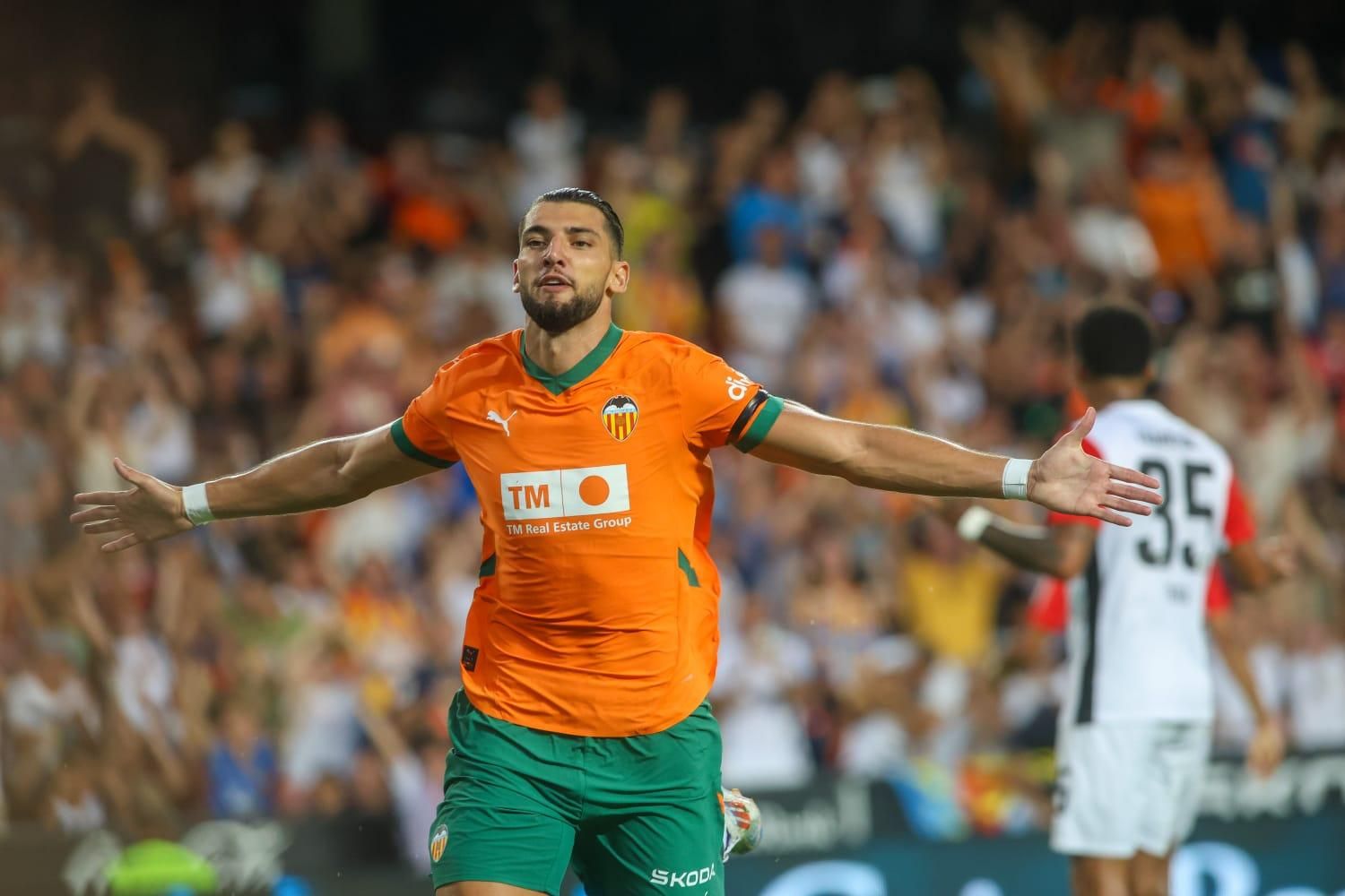 Las imágenes del Trofeu Taronja entre el Valencia CF y el Eintracht de Frankfurt