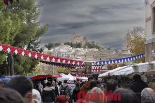 Último día del Mercado Medieval, que durante todo el puente ha congregado a miles de visitantes