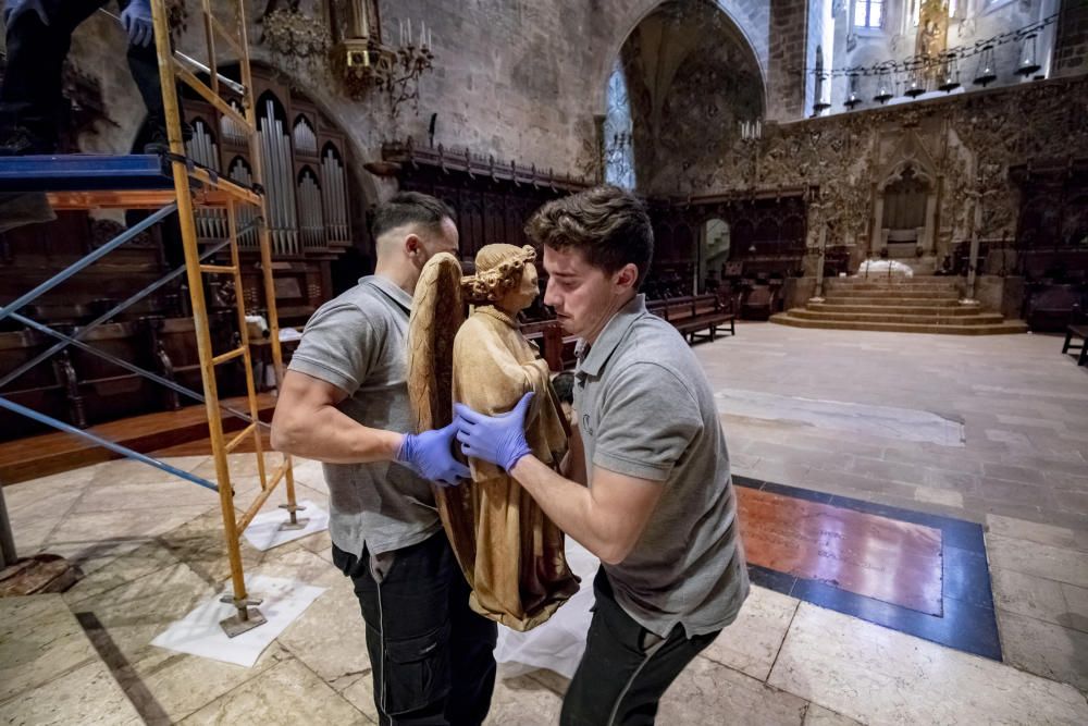 Los ángeles góticos regresan a la Catedral