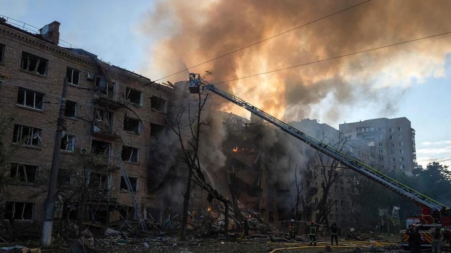 Rusia lanza un ataque masivo contra Ucrania con 600 drones y 90 misiles, en su mayoría contra Kiev