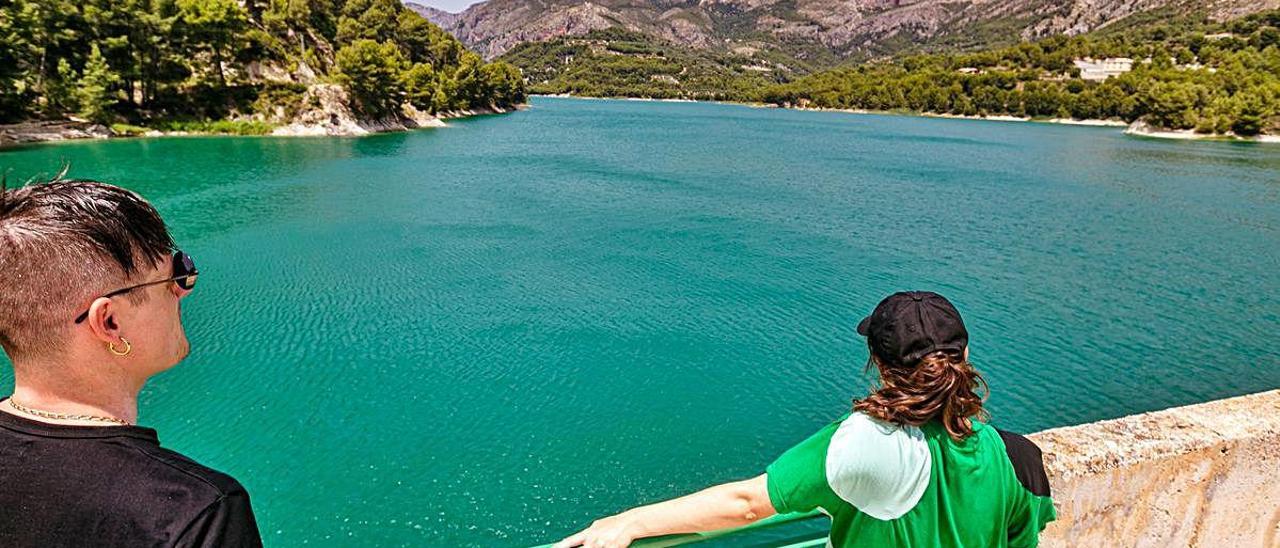 Los dos embalses de la comarca llevaban años sin almacenar tanta agua como en estos meses. DAVID REVENGA