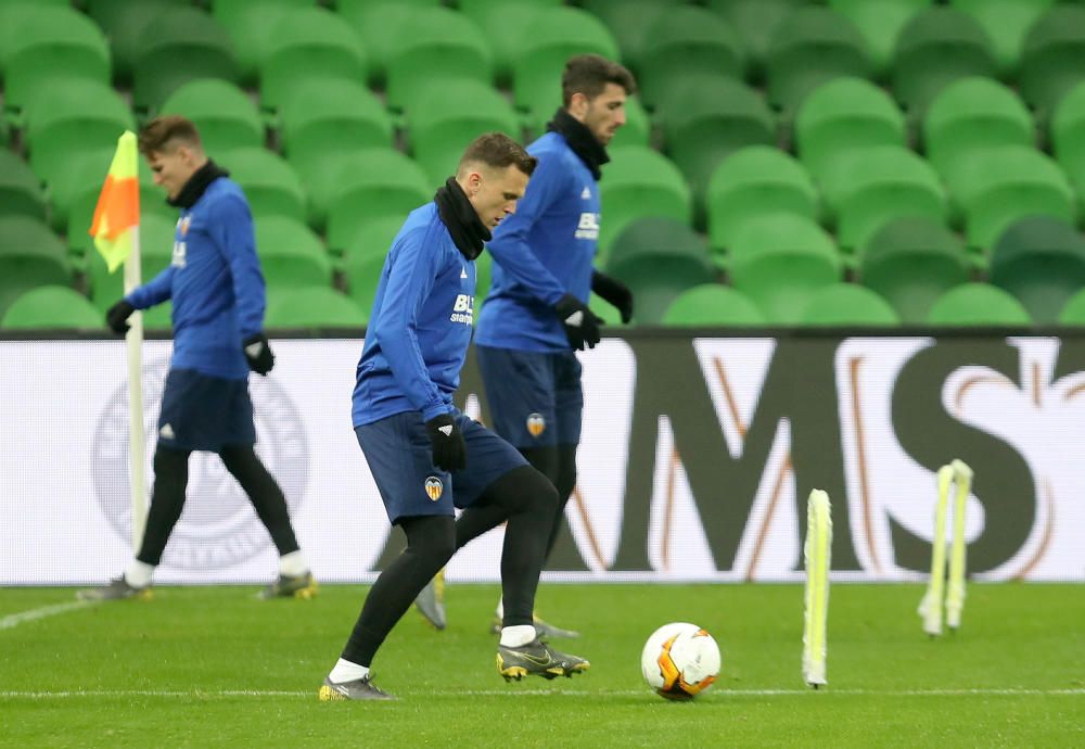 Entrenamiento del Valencia CF previo al partido ante el Krasnodar