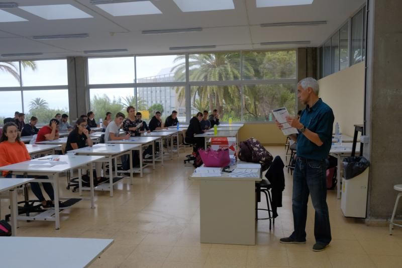 06-06-18. LAS PALMAS DE GRAN CANARIA. ALUMNOS DE LA EBAU. FOTO: JOSÉ CARLOS GUERRA.  | 06/06/2018 | Fotógrafo: José Carlos Guerra