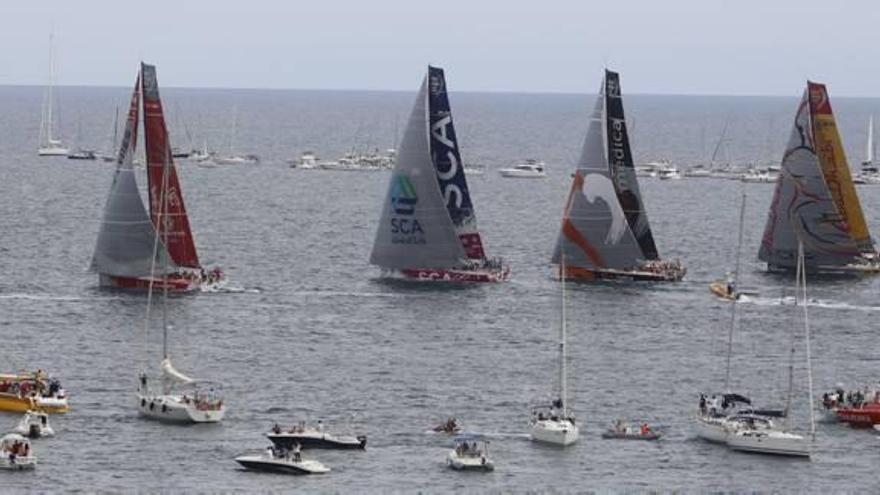 El pasado sábado partían de Alicante los siete barcos de la Volvo Ocean Race, arropados por miles de seguidores tanto en tierra como en mar.