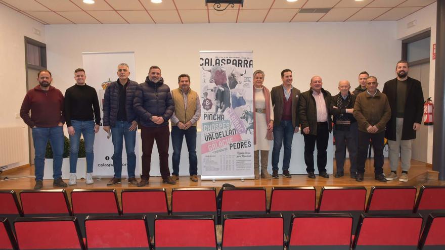 Calasparra madruga y presenta un elenco ganadero de lujo para su Feria del Arroz