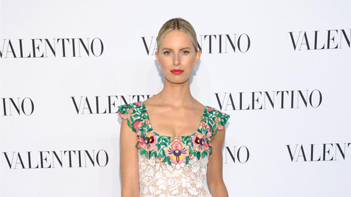 Karolina Kurkova en el desfile de Valentino