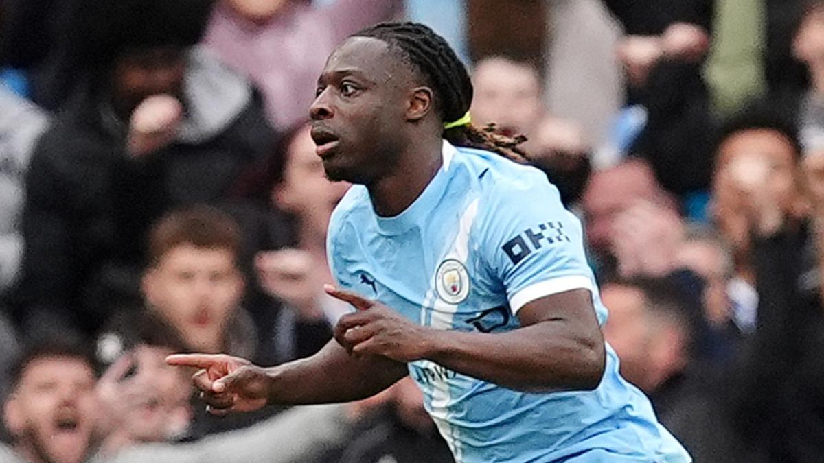 Doku, imperial ante el Brentford