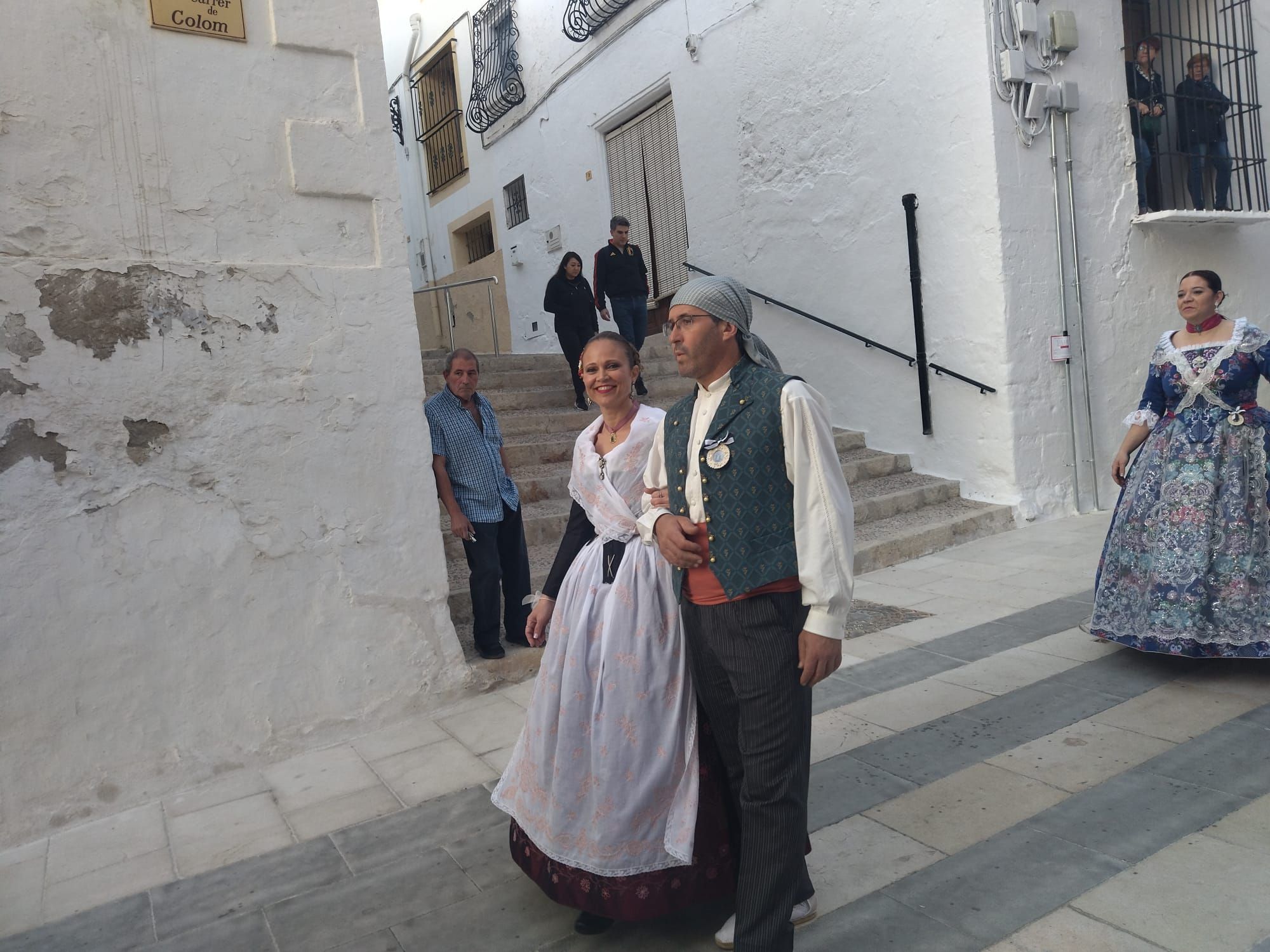 La fiesta más auténtica: Teulada vibra con el traslado de Sant Vicent Ferrer a su ermita