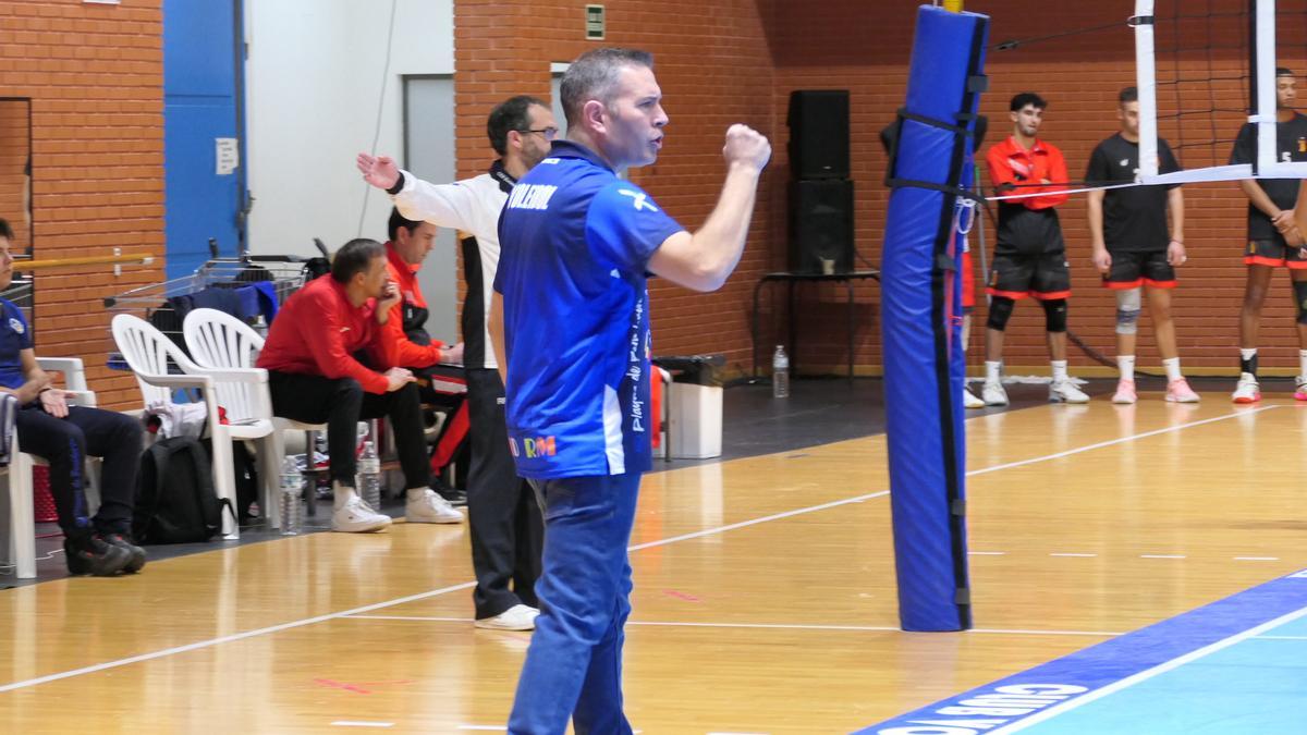 Voleibol: El Servigroup Playas de Benidorm quiere prolongar su gran ...