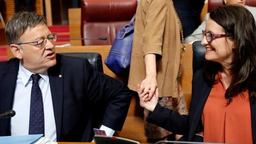 El presidente de la Generalitat, Ximo Puig, y la vicepresidenta, Mónica Oltra.