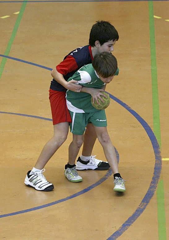 BALONMANO: Maristas-Casablanca (alevín masculino) / Maristas-Balonmano Aragón (infantil) / Maristas-Aragón Santa Isabel (benjamín mixto)