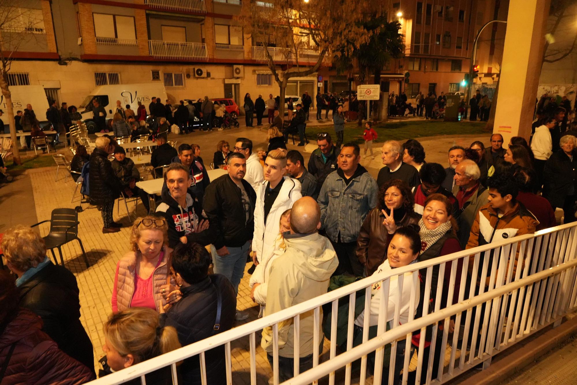 Imágenes de Magdalena: Barbacoa popular para más de 4.000 personas en Castelló