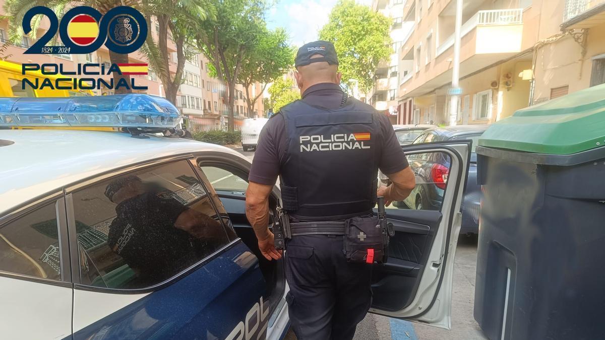Imagen de archivo de un agente de la Policía Nacional.