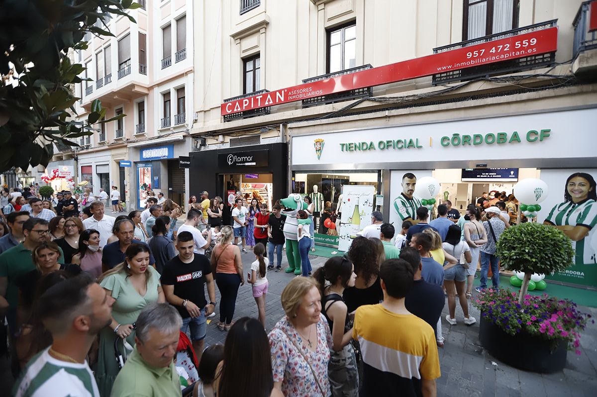 La Shopping Night vuelve al centro de Córdoba