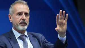 Murtra agafa el control de Telefónica amb el "compromís" de fer-la créixer