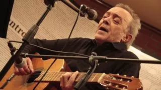 Fallece el cantautor asturiano e histórico socialista Julio Ramos