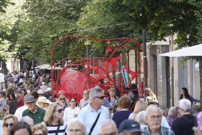 Girona es converteix en una galeria d’art contemporani a l’aire lliure per l'Inund'art