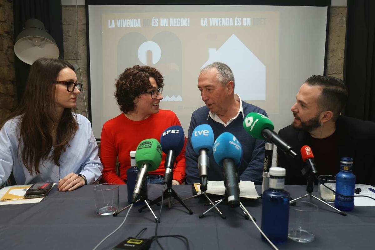 María José Calabuig, Aitana Mas, Joan Baldoví y Rafa Mas, durante la presentación de la campaña.