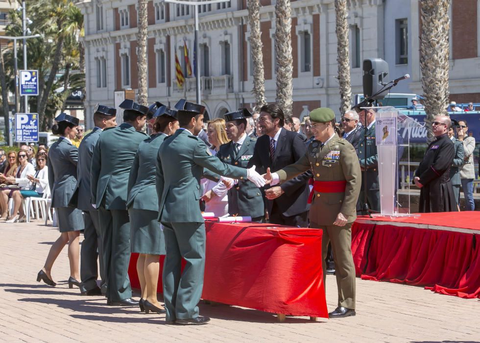 Acto institucional del 175 aniversario de la Guardia Civil en Alicante