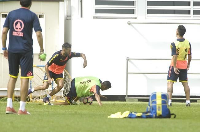 ENTRENAMIENTO DE LA UD LAS PALMAS EN BARRANCO ...